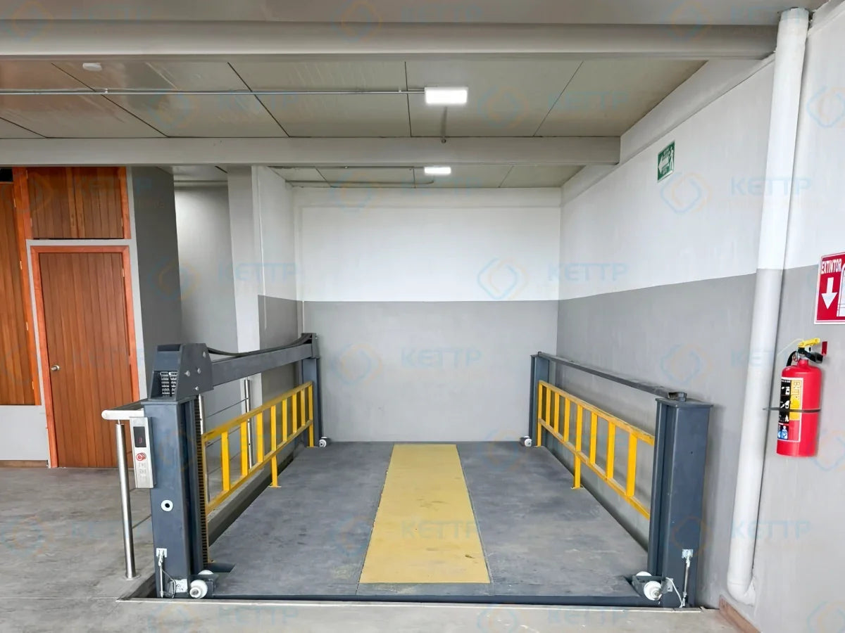 Four post vehicle floor lift (FF)